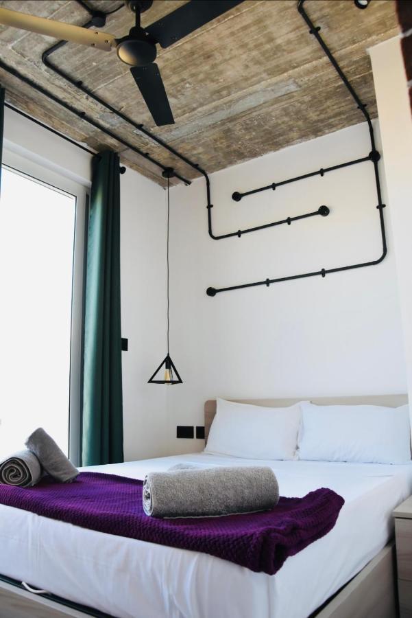 Chic Penthouse Industrial-Style Apartamento Mosta Exterior foto